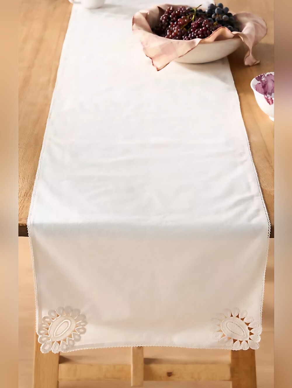 Anthropologie, Ines Lace Table Runner in White